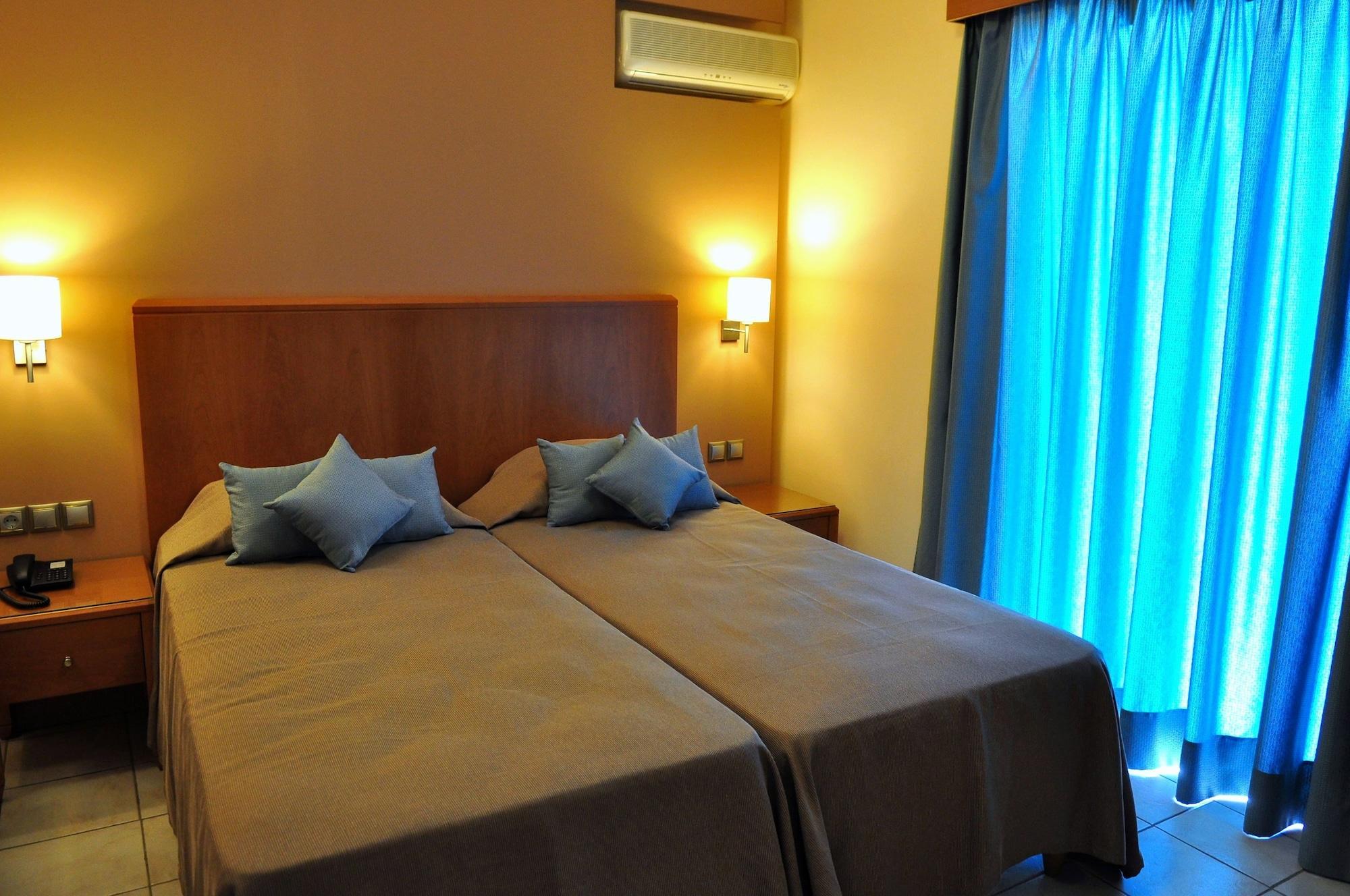 Sandys Studios Apartments And Log Villas Psalidi  Extérieur photo