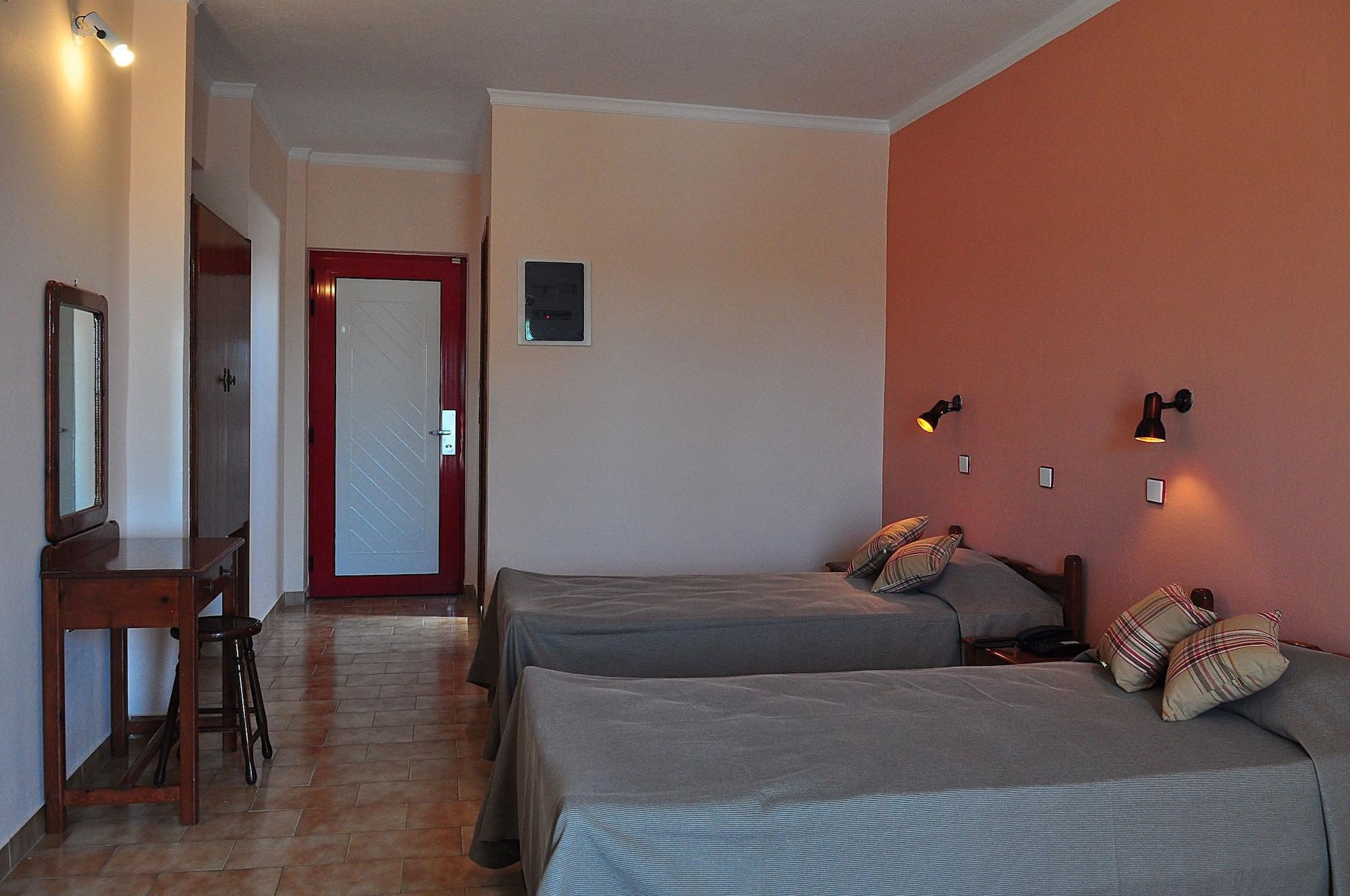 Sandys Studios Apartments And Log Villas Psalidi  Extérieur photo
