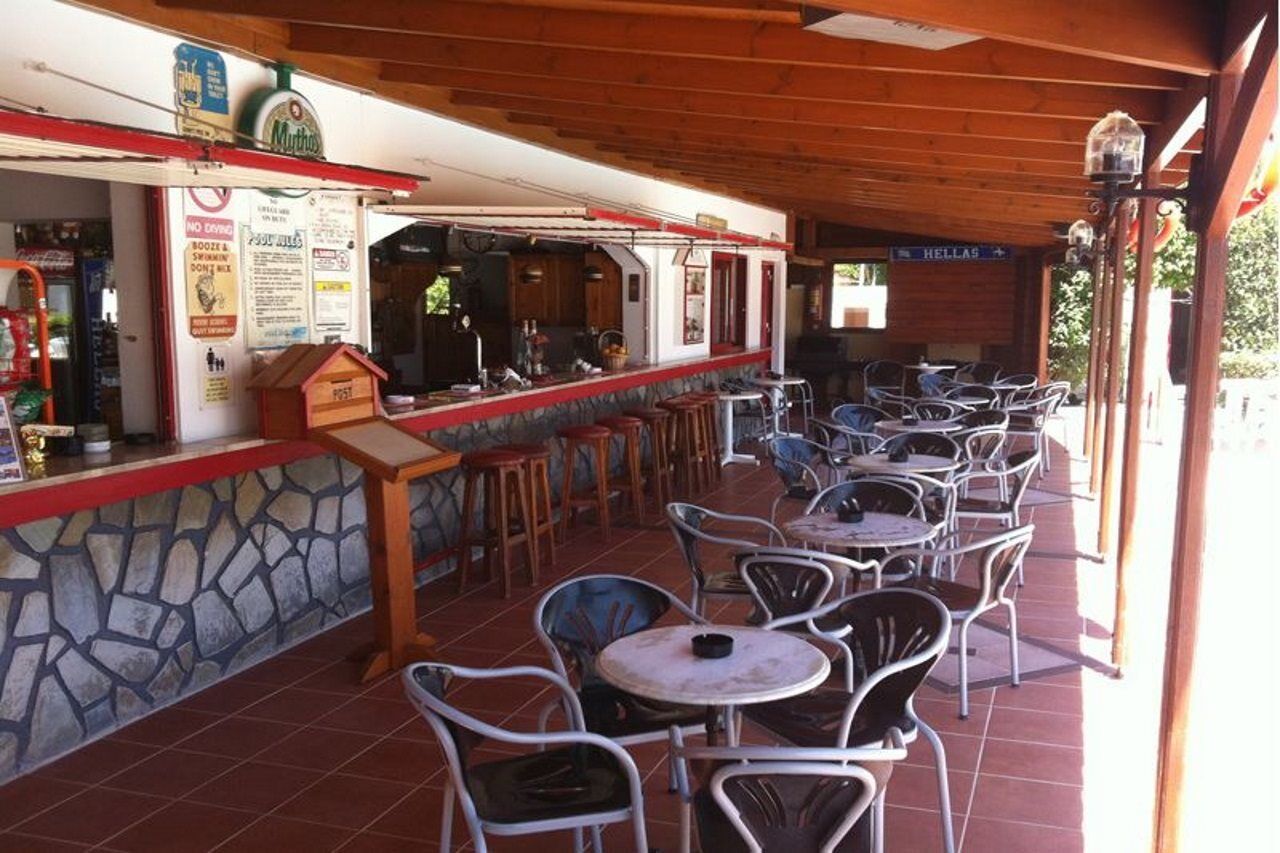 Sandys Studios Apartments And Log Villas Psalidi  Extérieur photo