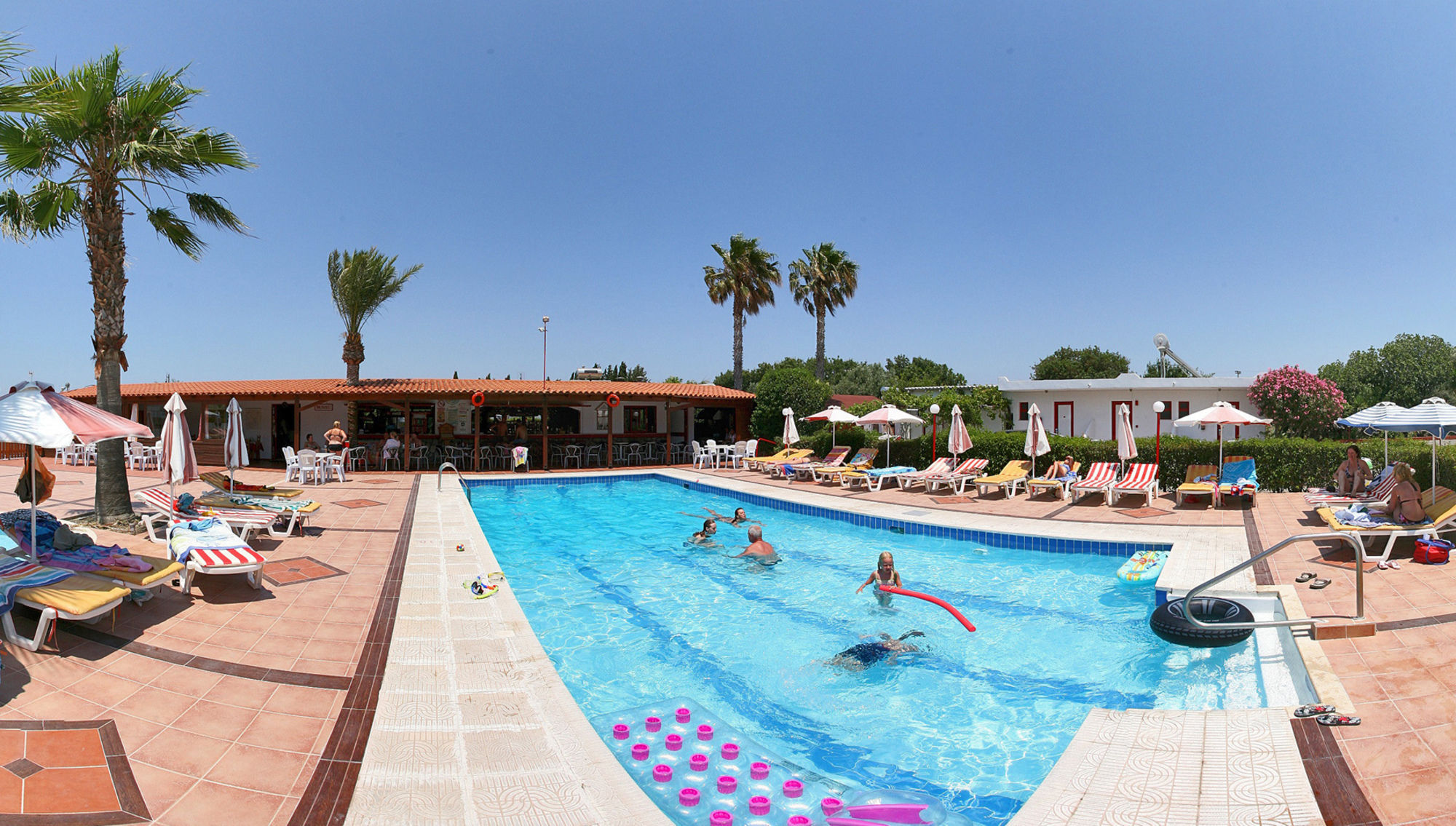 Sandys Studios Apartments And Log Villas Psalidi  Extérieur photo