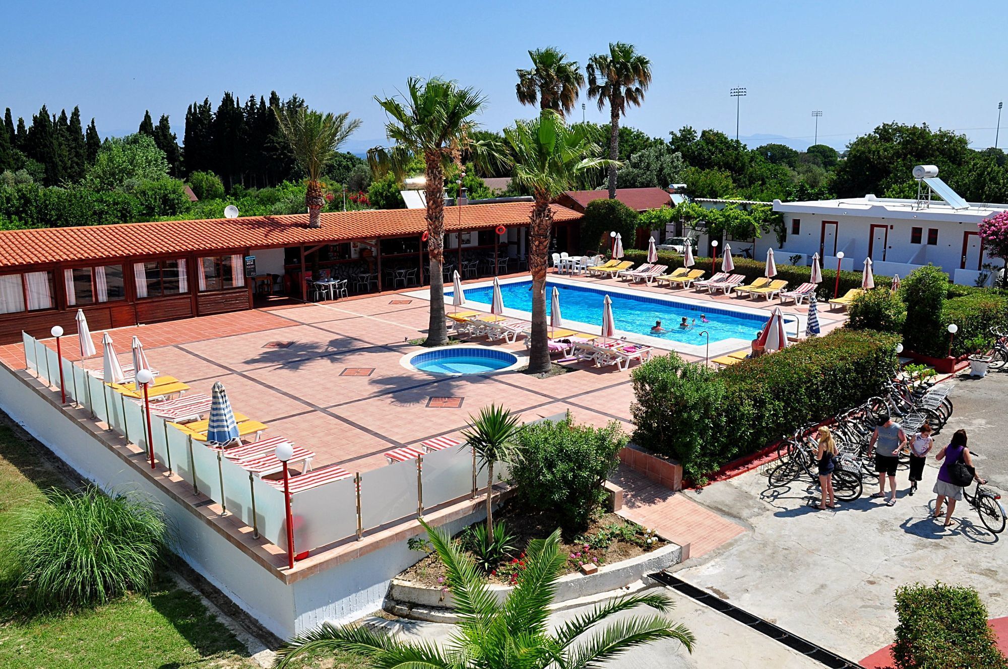 Sandys Studios Apartments And Log Villas Psalidi  Extérieur photo