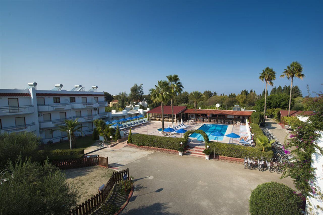 Sandys Studios Apartments And Log Villas Psalidi  Extérieur photo